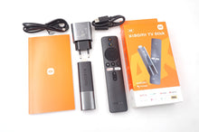 Carregar imagem no visualizador da galeria, Xiaomi TV Stick 4K- Transforme agora sua TV comum em uma Android TV