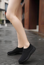 Carregar imagem no visualizador da galeria, Tênis feminino Specialty: macio, leve e resistente