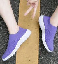 Carregar imagem no visualizador da galeria, Tênis feminino Specialty: macio, leve e resistente