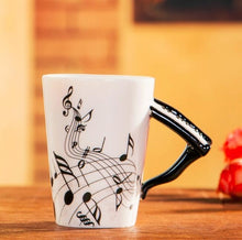 Carregar imagem no visualizador da galeria, Caneca de cerâmica estilo musical