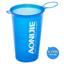 Carregar imagem no visualizador da galeria, Garrafa de Água macia, dobrável e super resistente - ideal para Esportes