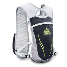 Carregar imagem no visualizador da galeria, Mochila-colete hidratação - Ergonômica, ultraleve e super prática