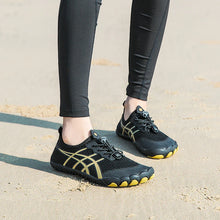 Carregar imagem no visualizador da galeria, Tênis Aquático Esportivo: Praia, Trilhas e Caminhadas (33 ao 38 Brasil)
