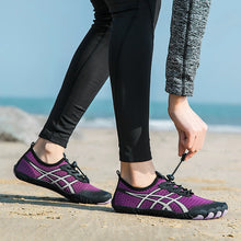 Carregar imagem no visualizador da galeria, Tênis Aquático Esportivo: Praia, Trilhas e Caminhadas (33 ao 38 Brasil)

