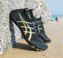 Carregar imagem no visualizador da galeria, Tênis Aquático Esportivo: Praia, Trilhas e Caminhadas (33 ao 38 Brasil)
