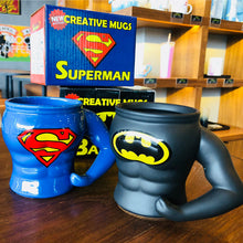 Cargar imagen en el visor de la galería, Tazas con cuchara Liga de la Justicia - Superman y Batman 
